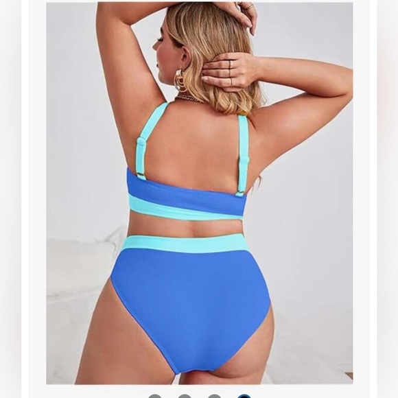 New⛱️ women’s XXXL Soft Ribbed two tone, blue gorgeous bikini - Picture 2 of 5